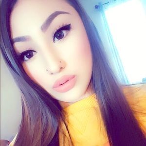 Meet your Posher, Aliza